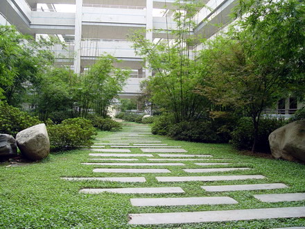 武汉工程大学流芳校区实验楼